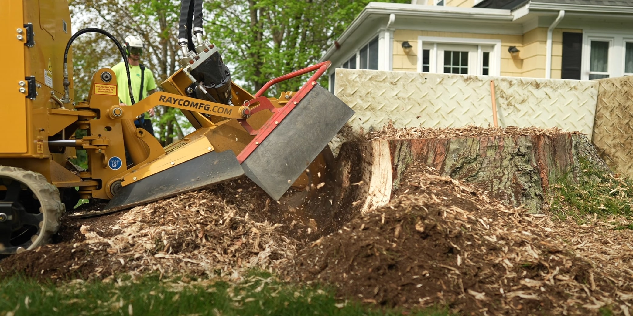 Professional stump grinding and removal in Davis, CA